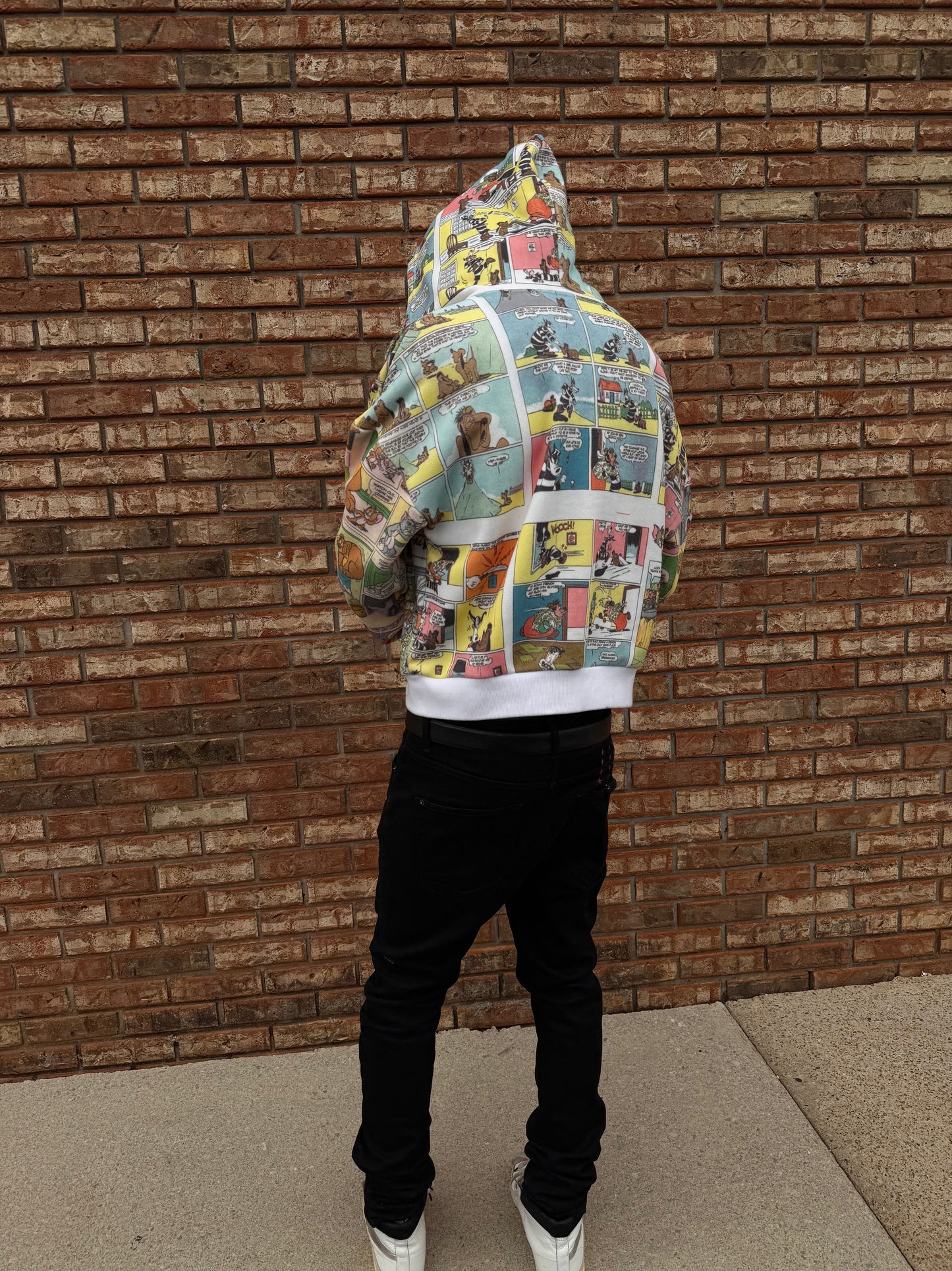 Comic book zip up