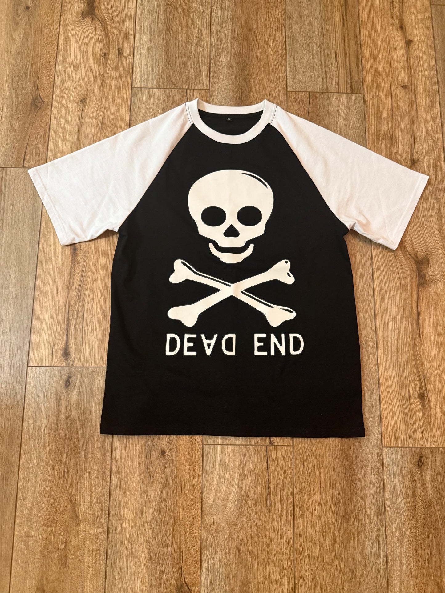 Dead end raglan style t shirt